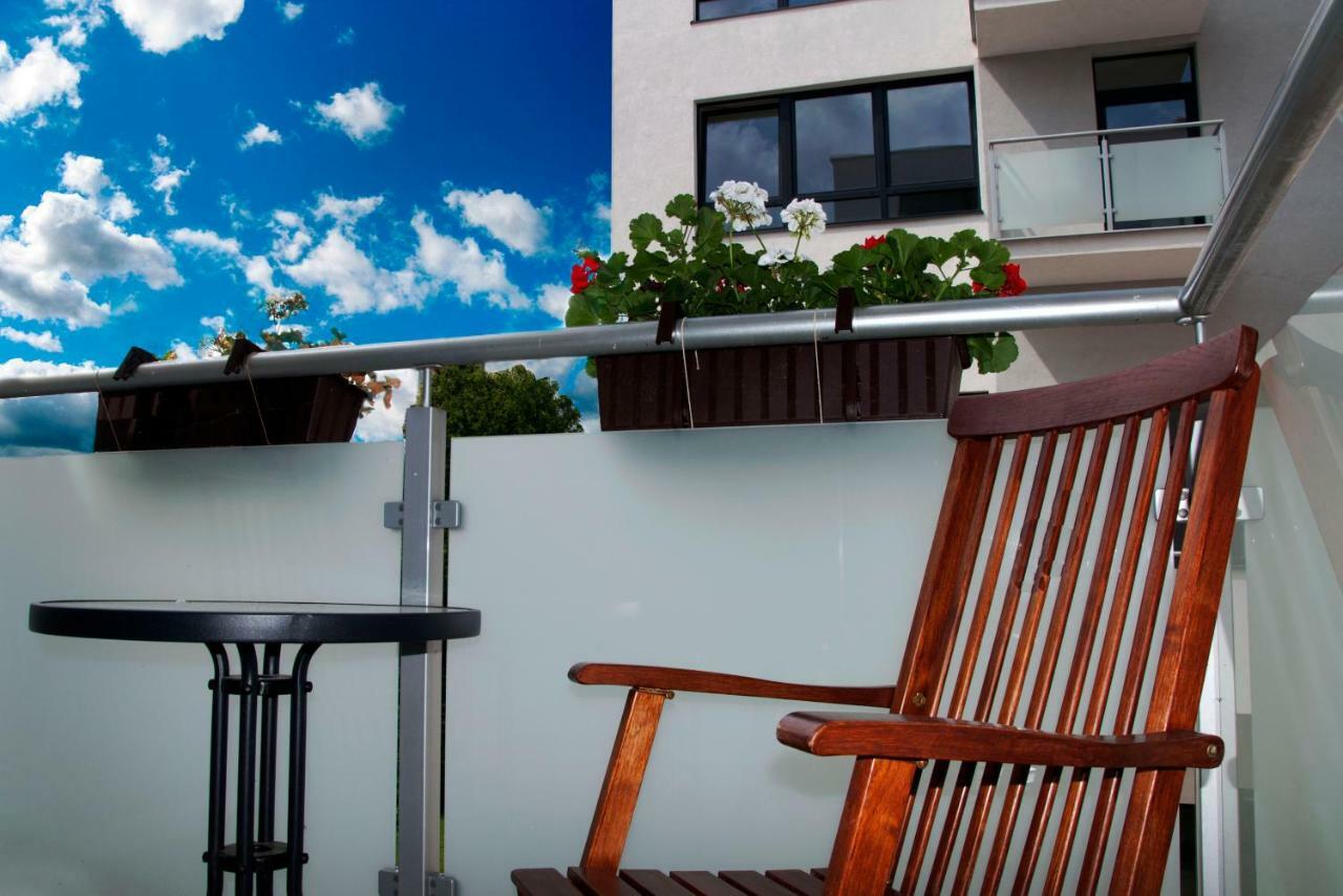 Home Away Main Square Apartment 포프라트 외부 사진